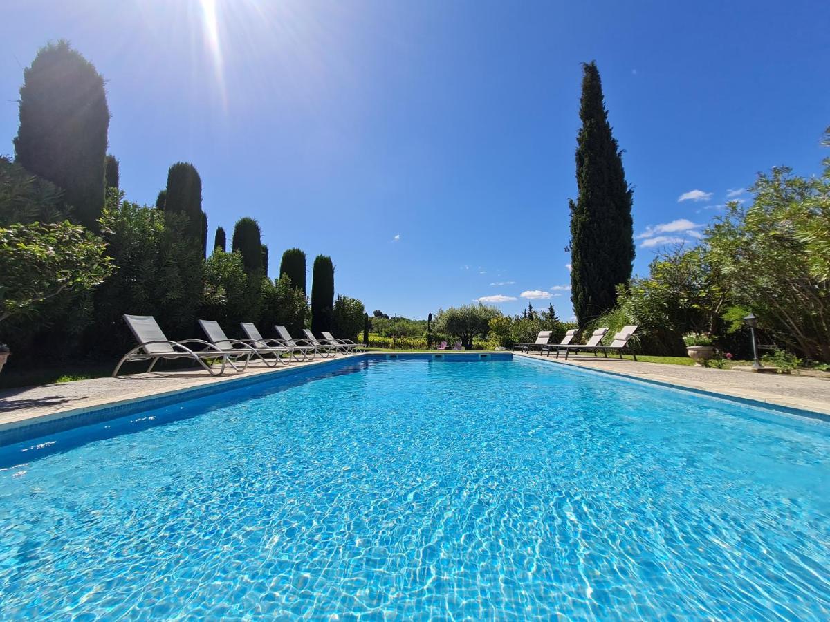 Domaine La Condamine Crillon Le Brave Hotel Exterior photo
